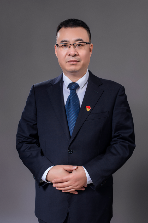 黨委委員、副院長：王國康