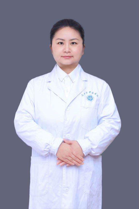 晏江麗.jpg