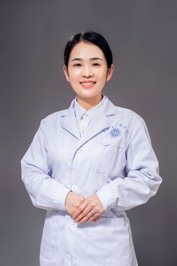 羅琳.jpg