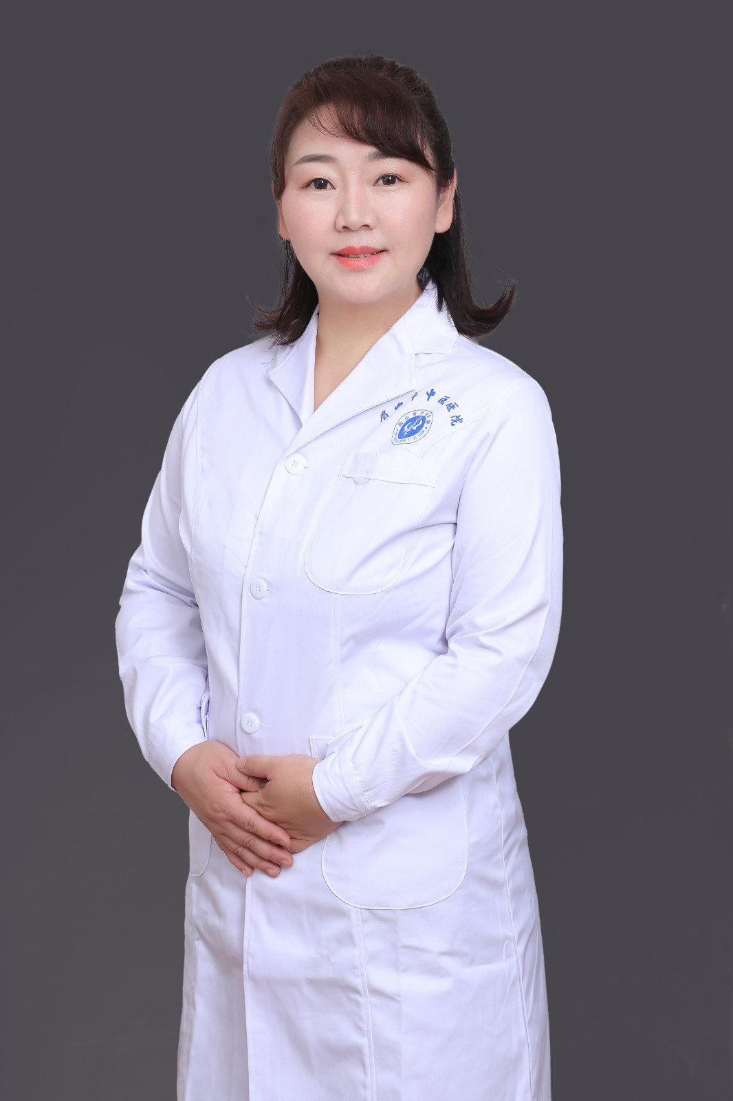 李艷.jpg