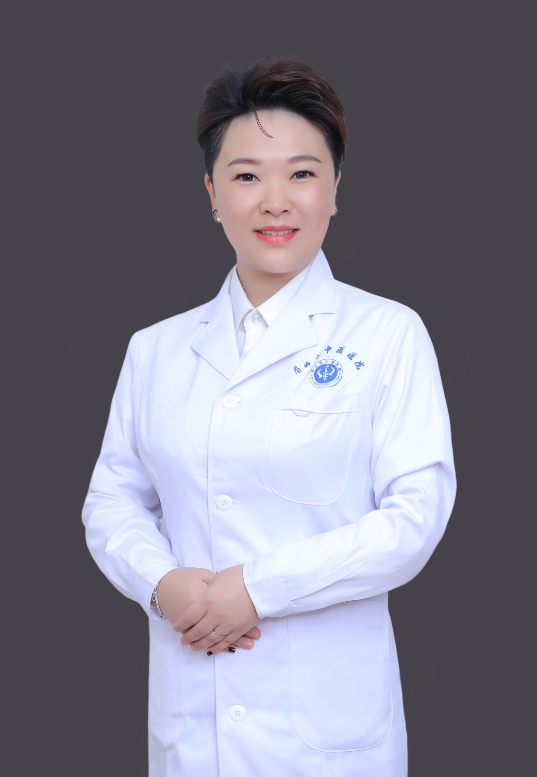 張成韻.jpg